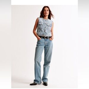 Abercrombie & Fitch Light Blue Womens low rise baggy jeans